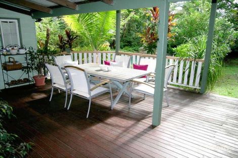 Property photo of 11 Raymond Street Shorncliffe QLD 4017