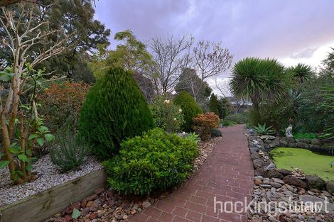 Property photo of 6 Mahon Crescent Narre Warren VIC 3805