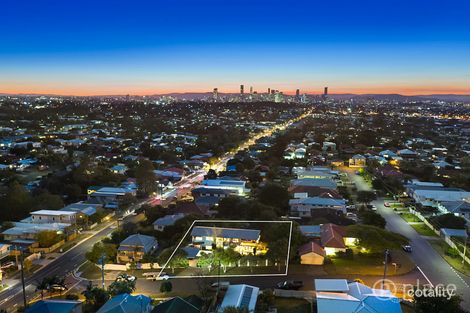Property photo of 111 Stanton Street Cannon Hill QLD 4170