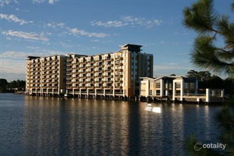 438/25 Lake Orr Dr, Robina, QLD 4226