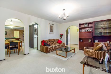 Property photo of 8 Golf Links Crescent Dingley Village VIC 3172