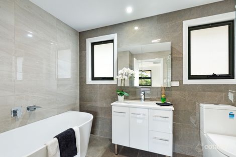 Property photo of 18 Riverstone Road Riverstone NSW 2765