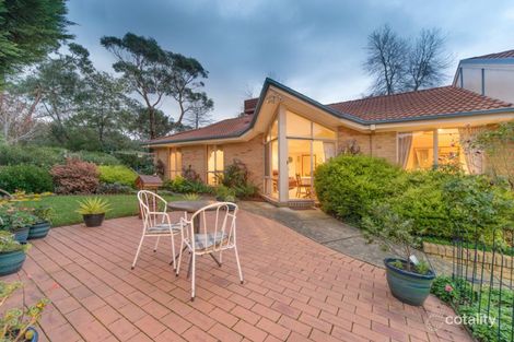 Property photo of 2 Edinburgh Court Frankston South VIC 3199