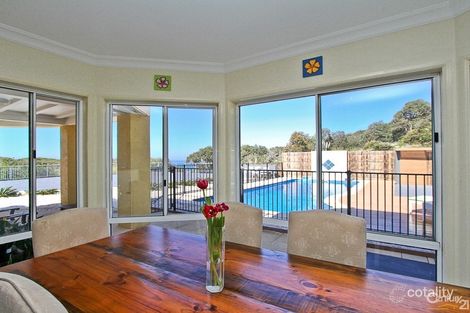 Property photo of 1 Sea Eagle Crescent Caves Beach NSW 2281