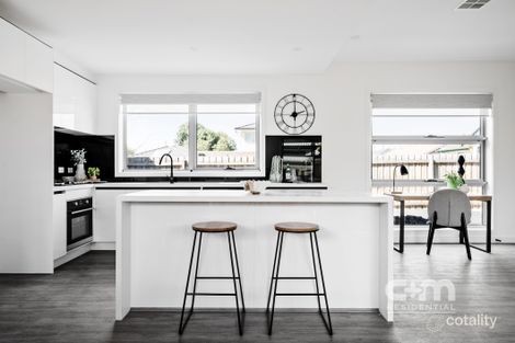 Property photo of 2/66 Hubert Avenue Glenroy VIC 3046