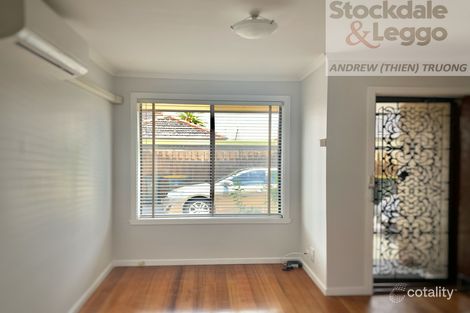 Property photo of 2/13 Adelaide Street St Albans VIC 3021