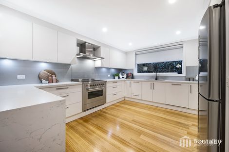 Property photo of 38 Bellbrook Drive Dandenong North VIC 3175