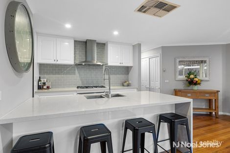 Property photo of 14 Little Chipping Drive Chirnside Park VIC 3116