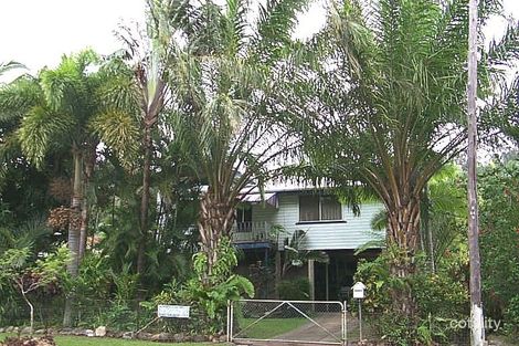 4 Griffiths St, Manoora, QLD 4870