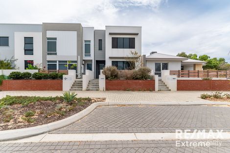 Property photo of 40 Malia Ramble Alkimos WA 6038