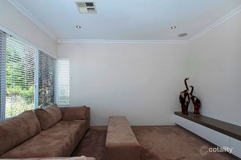 Property photo of 11 Carmathen Avenue Butler WA 6036