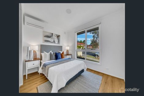 Property photo of 83 Sydney Parkinson Avenue Endeavour Hills VIC 3802