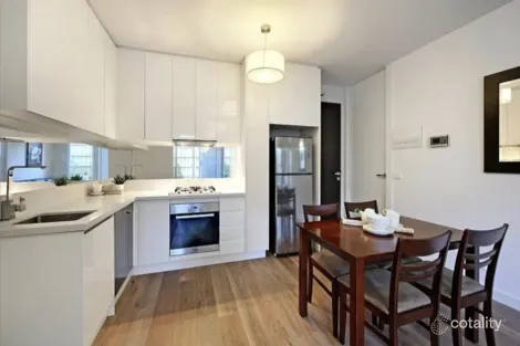 Property photo of 2/336 Neerim Road Carnegie VIC 3163