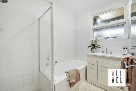 Property photo of 38 Knightsbridge Avenue Valley View SA 5093