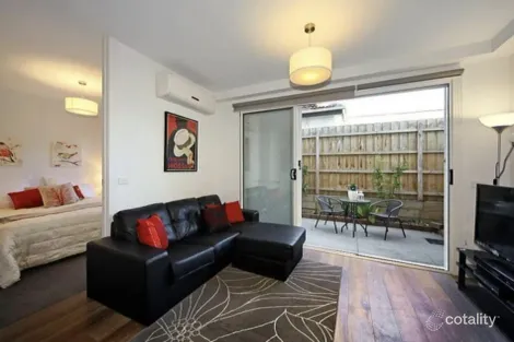 Property photo of 2/336 Neerim Road Carnegie VIC 3163