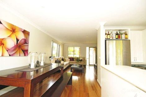 Property photo of 4 Undercliffe Street Dee Why NSW 2099