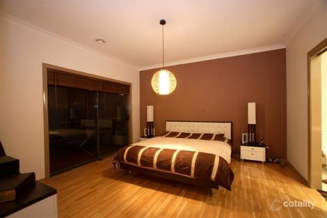 Property photo of 28 Sommersby Road Point Cook VIC 3030