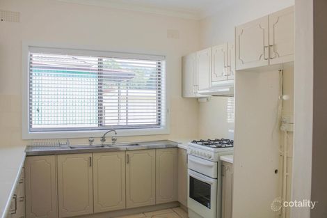 24 Collins St, Corrimal, NSW 2518