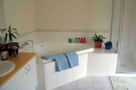 Property photo of 8 Grace Court Narre Warren North VIC 3804