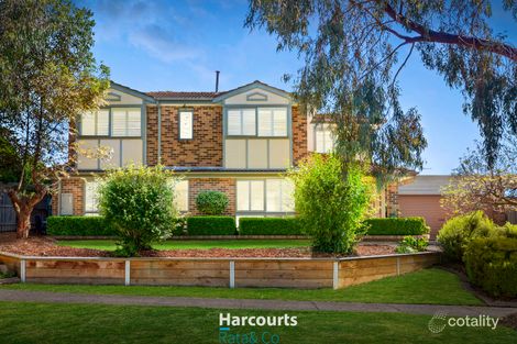 Property photo of 12 Tonelli Crescent Mill Park VIC 3082