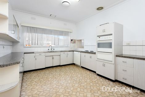 Property photo of 5 Pizzey Street Sunshine VIC 3020