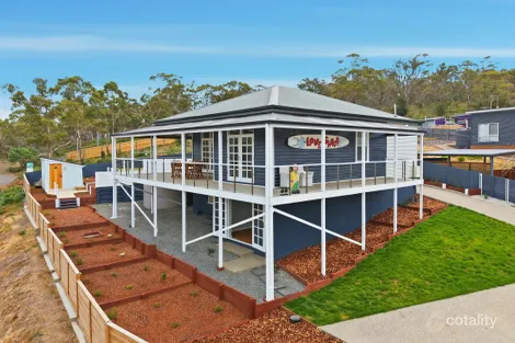 Property photo of 17 Brown Hawk Road Primrose Sands TAS 7173