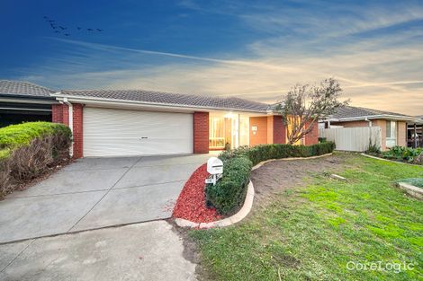 Property photo of 10 Nariel Place Cranbourne West VIC 3977