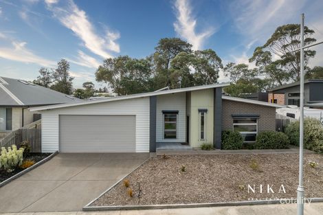 Property photo of 17 Cuttlers Circuit Wonthaggi VIC 3995