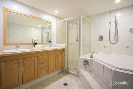 Property photo of 7/100 Old Burleigh Road Broadbeach QLD 4218