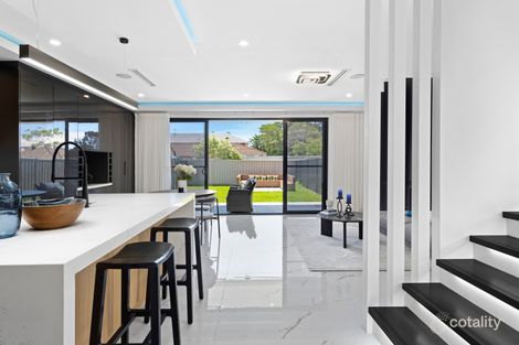 Property photo of 46 Lake Parade East Corrimal NSW 2518