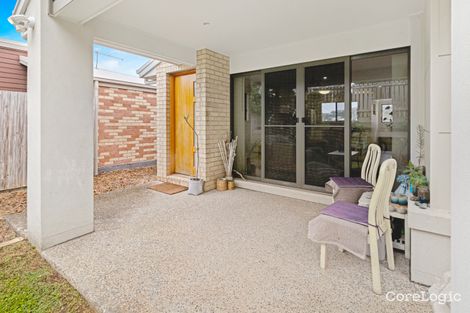 Property photo of 43 Damian Leeding Way Upper Coomera QLD 4209