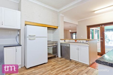 Property photo of 68 Doonan Road Nedlands WA 6009