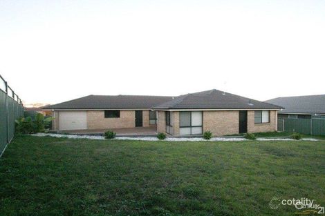 Property photo of 17 Discovery Drive Orange NSW 2800