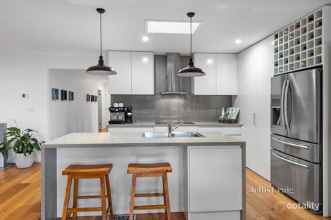 Property photo of 11 Ingrams Road Research VIC 3095