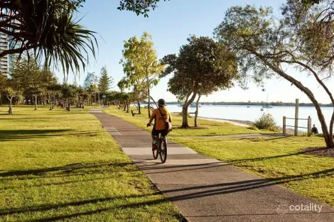 Property photo of 4/111 Frank Street Labrador QLD 4215