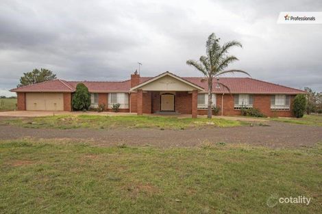 557-583 Mount Cottrell Rd, Grangefields, VIC 3335