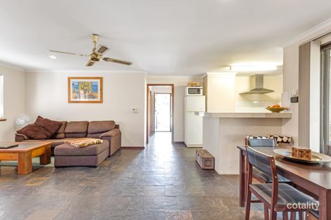 Property photo of 2 Onkaparinga Drive Old Noarlunga SA 5168
