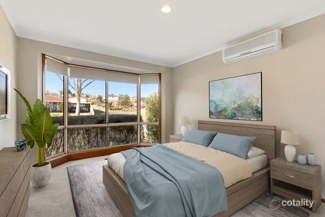 Property photo of 14 Steeple Place Endeavour Hills VIC 3802