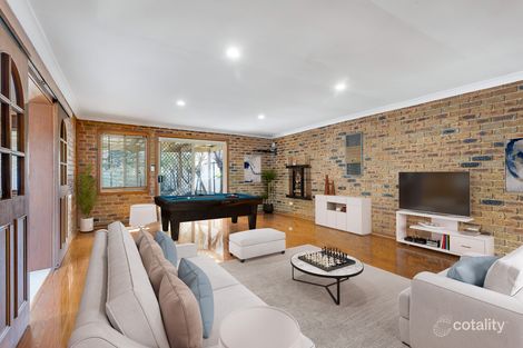 Property photo of 14 Steeple Place Endeavour Hills VIC 3802