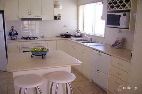 Property photo of 21 Dunvarleigh Crescent Griffith NSW 2680