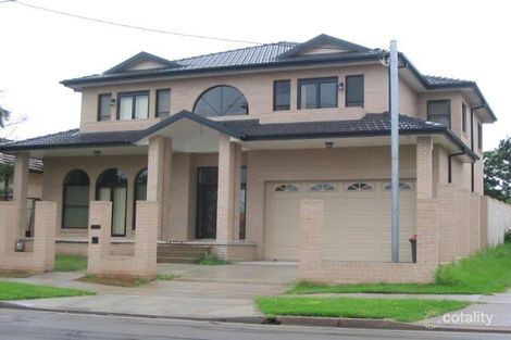 41 Picnic Point Rd, Panania, NSW 2213