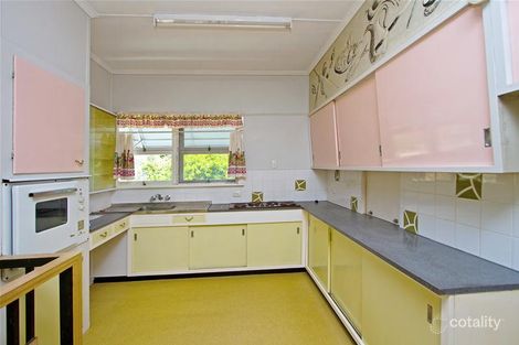 Property photo of 30 Bowd Parade Wavell Heights QLD 4012