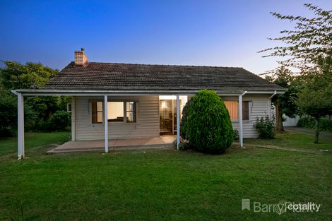 Property photo of 1 West Court Kilsyth VIC 3137