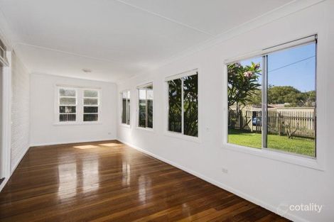 Property photo of 2 Fig Tree Lane Chatsworth NSW 2469