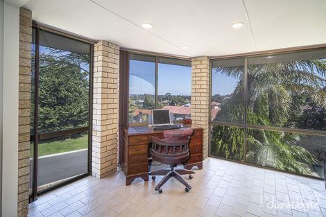 Property photo of 1 Lanark Mews Duncraig WA 6023