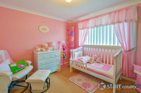 Property photo of 9/19-21 Alexander Crescent Macquarie Fields NSW 2564