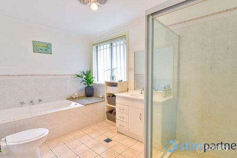 Property photo of 9/19-21 Alexander Crescent Macquarie Fields NSW 2564