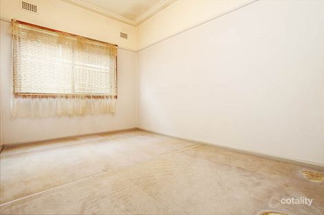 Property photo of 33 Tobys Boulevard Mount Pritchard NSW 2170