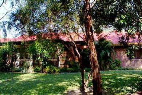 10 Eynsford St, Carindale, QLD 4152