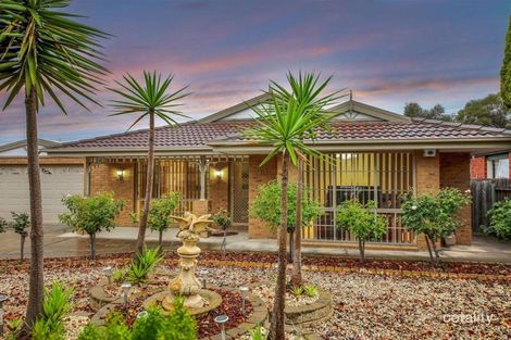 Property photo of 13 Wheatley Avenue Roxburgh Park VIC 3064